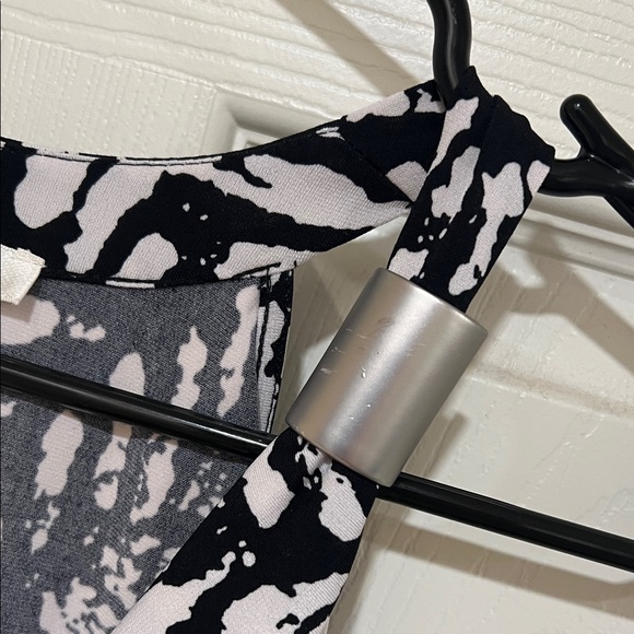 Kenneth Cole Black and White Patterned Women's Dress - Picture 9 of 14